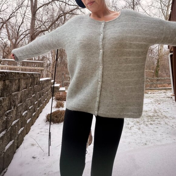 Sezane Gaspard Grey & Silver Knit Cardigan - Picture 2 of 10